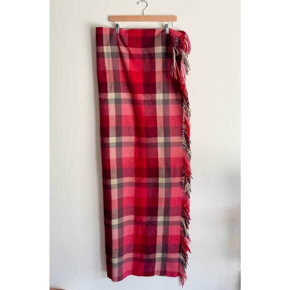 Paulette Rollo Red Plaid Made in Scotland Lambs Wool Fringe Blanket 58x80 - Picture 3 of 4